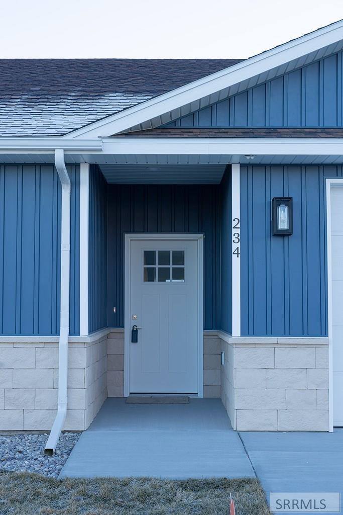 234 Dakota Ave, Rigby, ID 83442