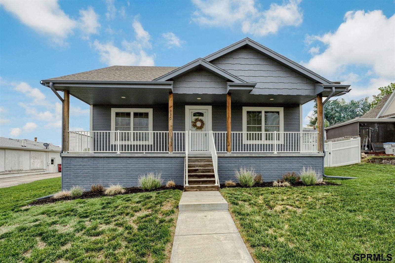 230 Locust Street, Springfield, NE 68059