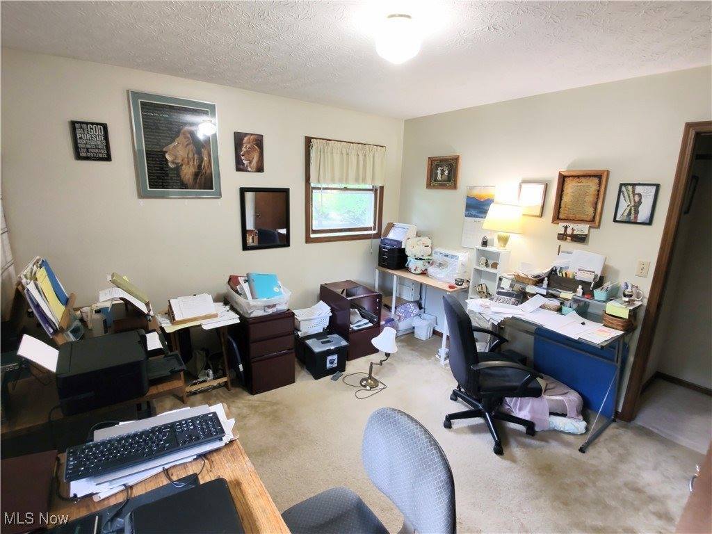 64575 Falcon Lane, Cambridge, OH 43725