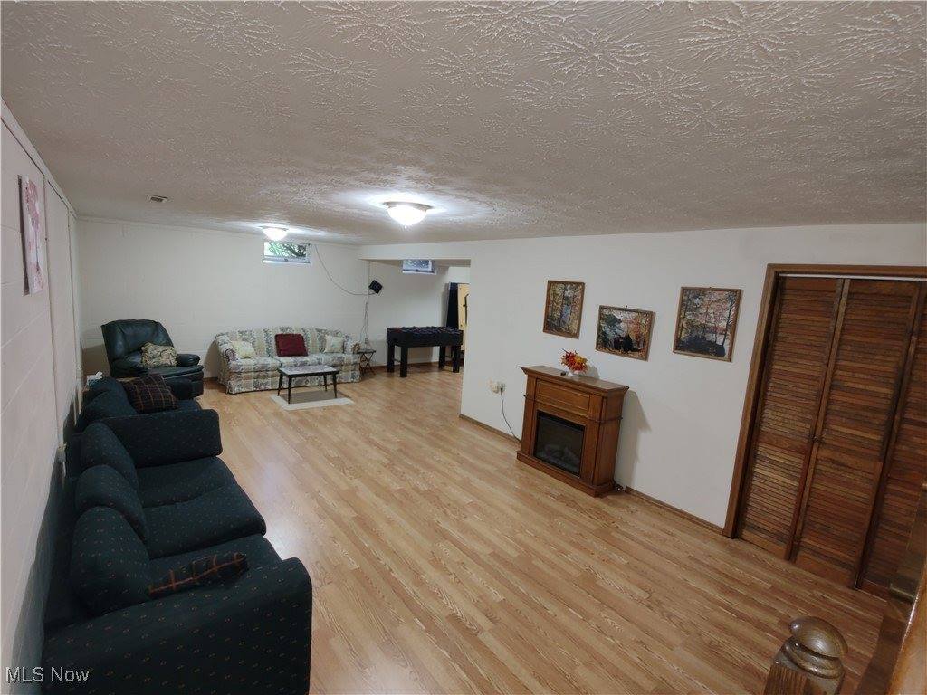 64575 Falcon Lane, Cambridge, OH 43725