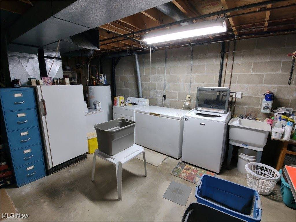 64575 Falcon Lane, Cambridge, OH 43725