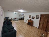 64575 Falcon Lane, Cambridge, OH 43725