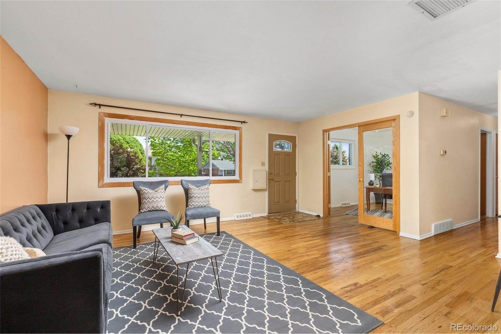 430 South Potomac Cir, Aurora, CO 80012