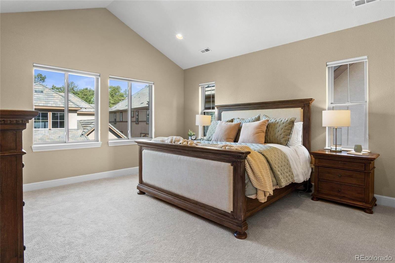 6878 Northstar Ct, Castle Rock, CO 80108