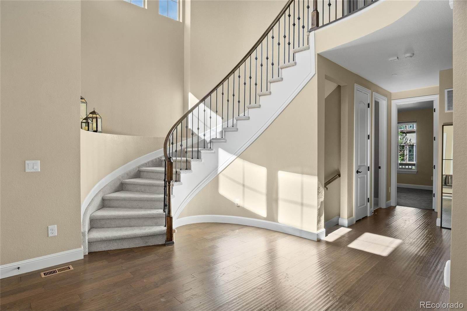 6878 Northstar Ct, Castle Rock, CO 80108