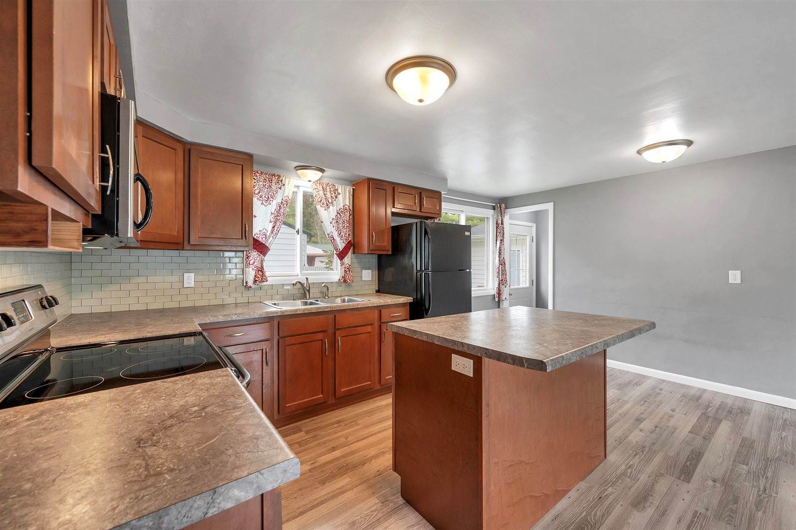 628 Craig Avenue, Green Bay, WI 54301