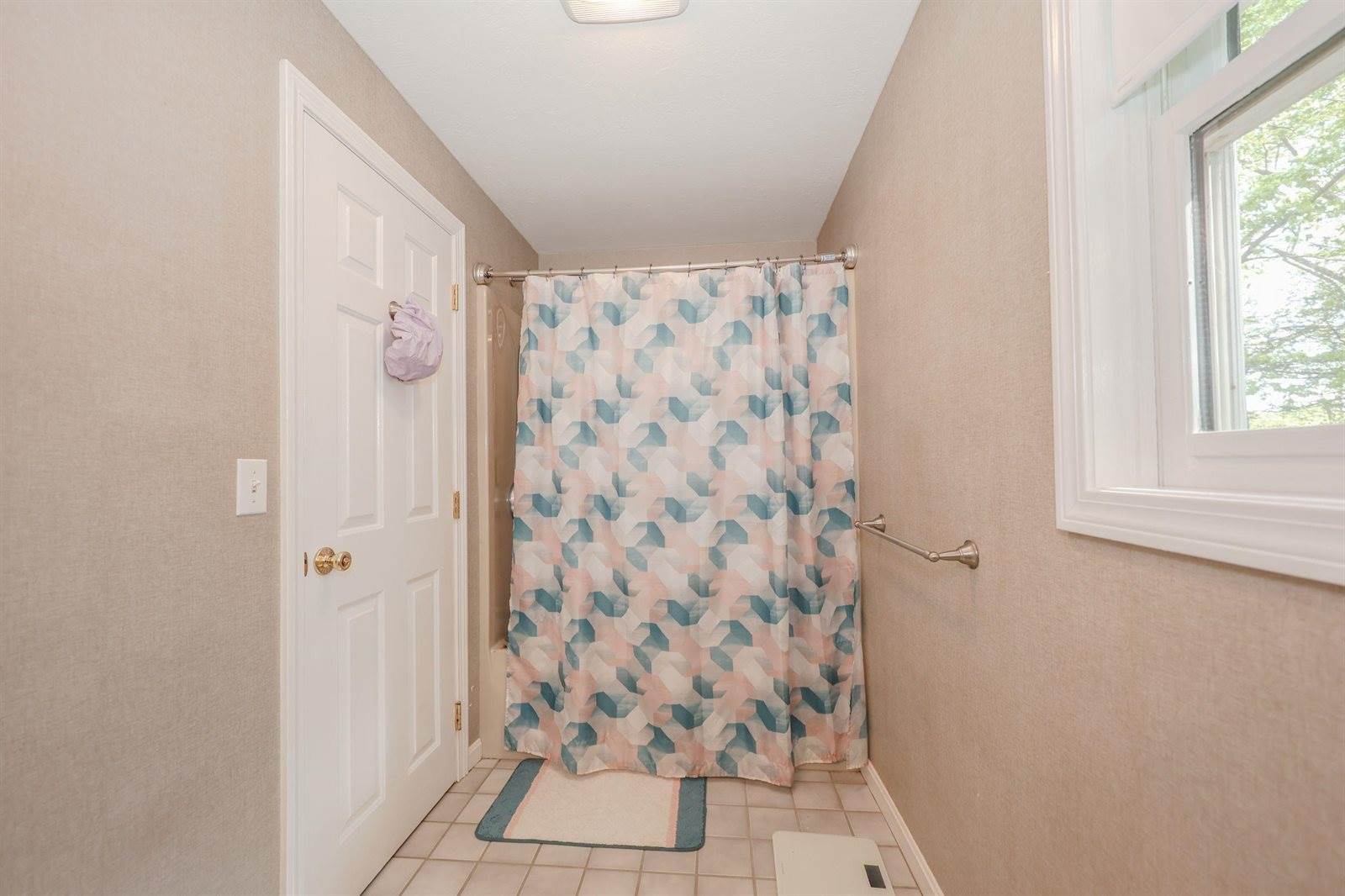 39 Dorothy Drive, Epping, NH 03042