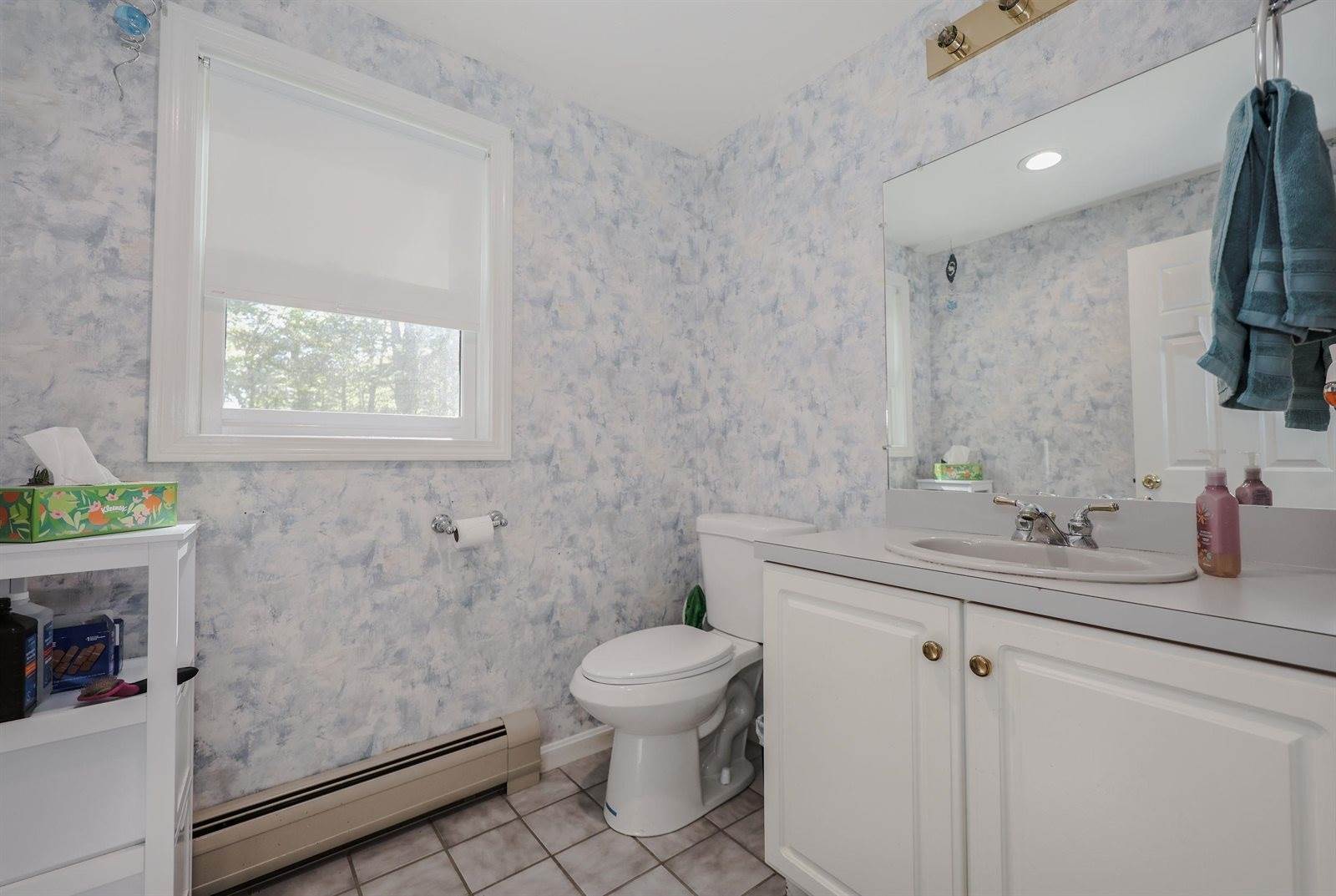 39 Dorothy Drive, Epping, NH 03042