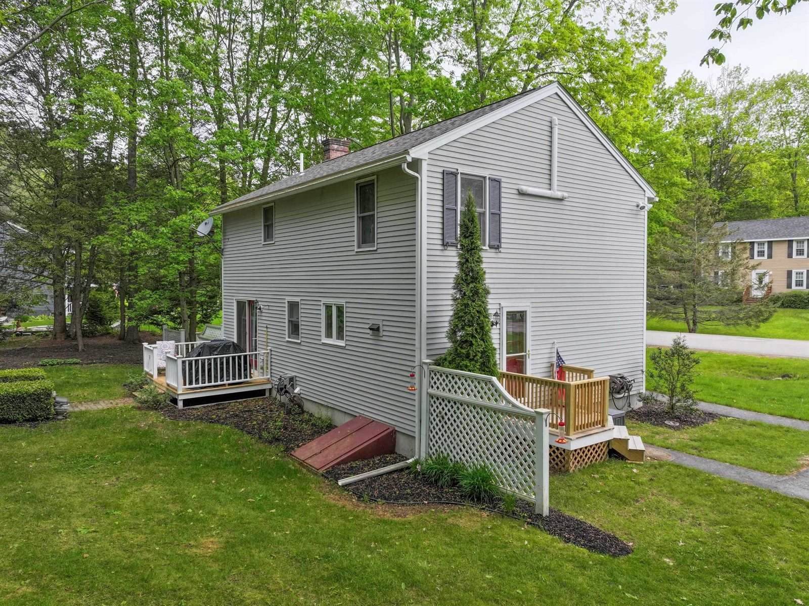 39 Dorothy Drive, Epping, NH 03042