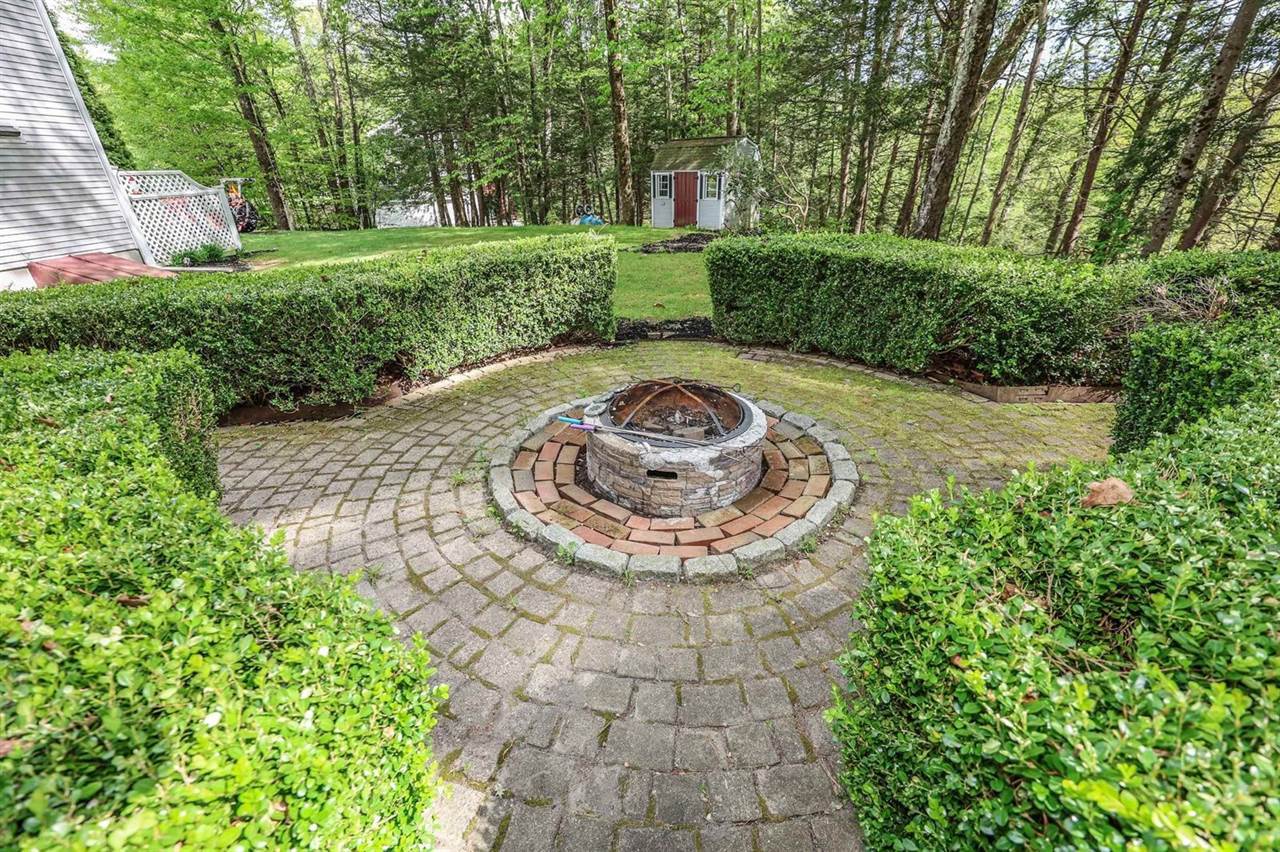 39 Dorothy Drive, Epping, NH 03042