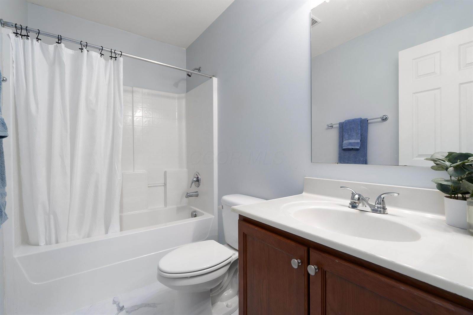 2765 Sussex Place Drive, Grove City, OH 43123