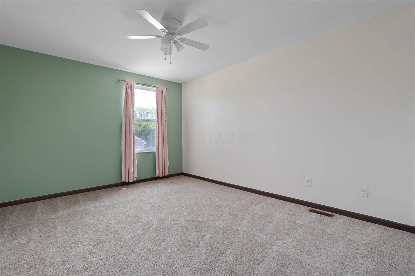 2765 Sussex Place Drive, Grove City, OH 43123