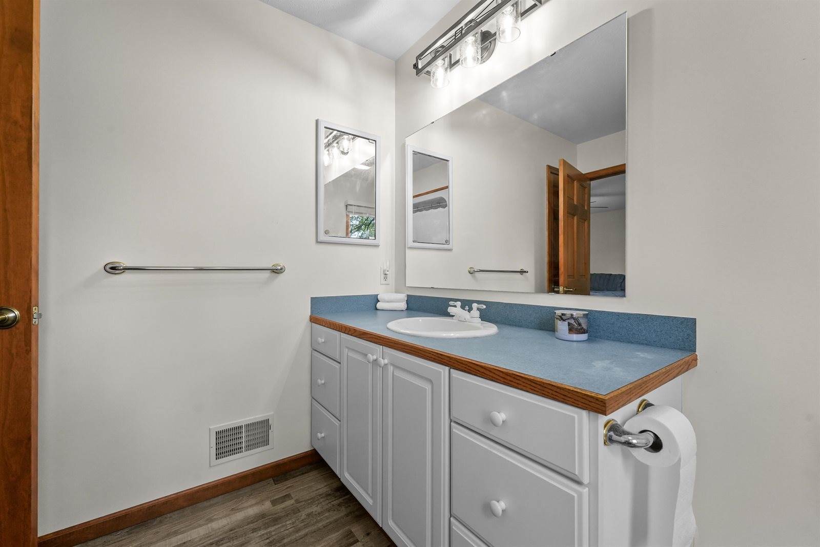 201 Bright Angel Drive, Prudenville, MI 48651