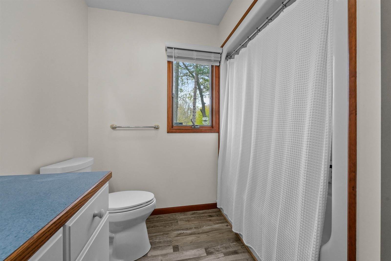 201 Bright Angel Drive, Prudenville, MI 48651