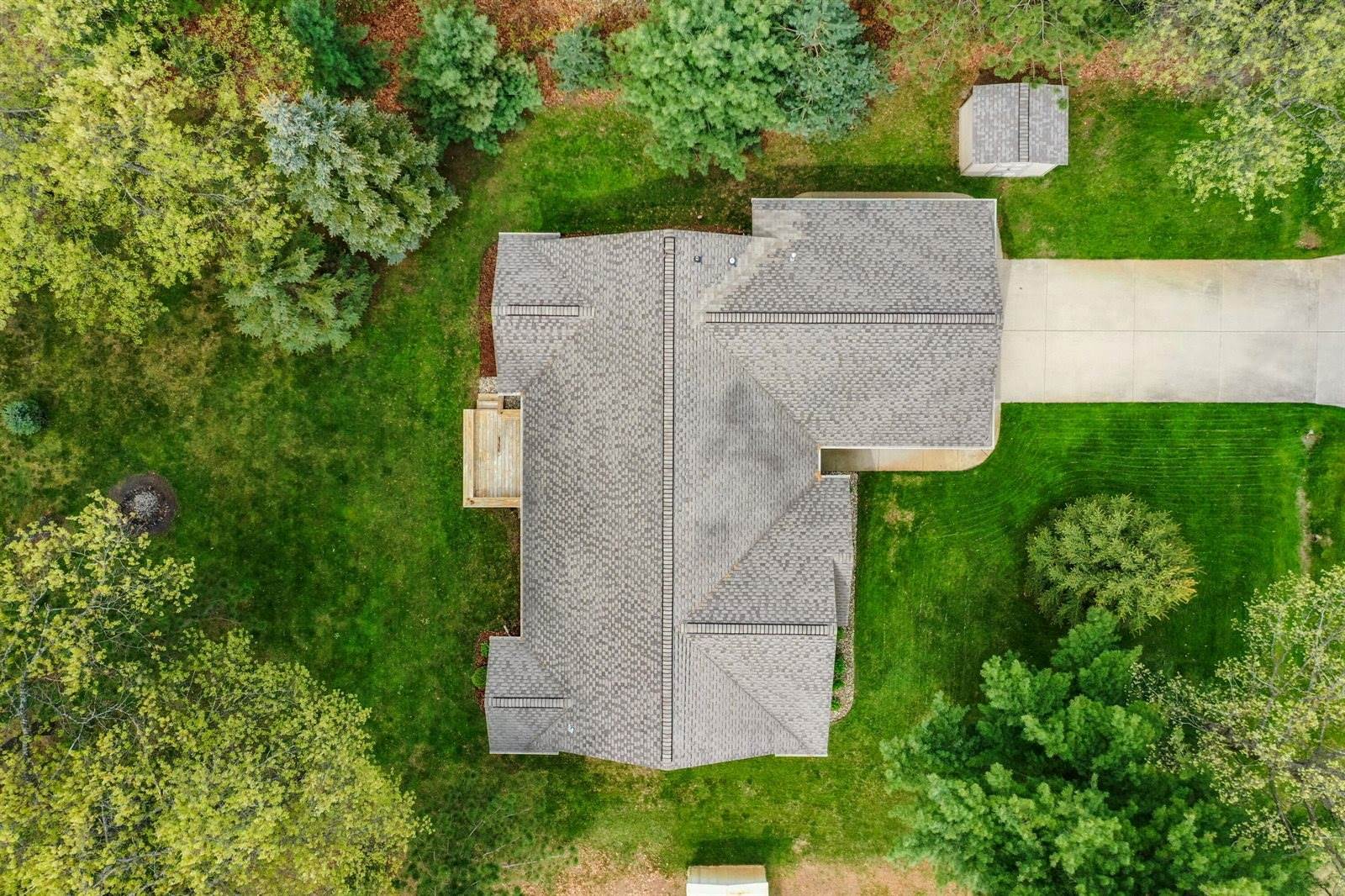 201 Bright Angel Drive, Prudenville, MI 48651