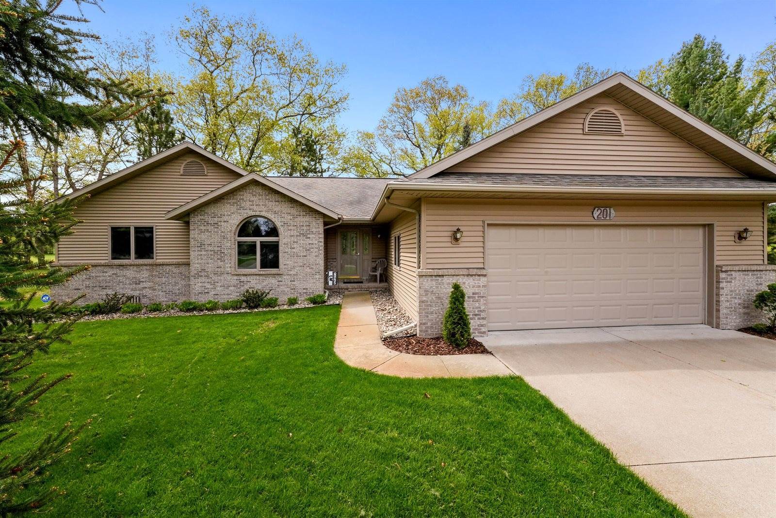 201 Bright Angel Drive, Prudenville, MI 48651