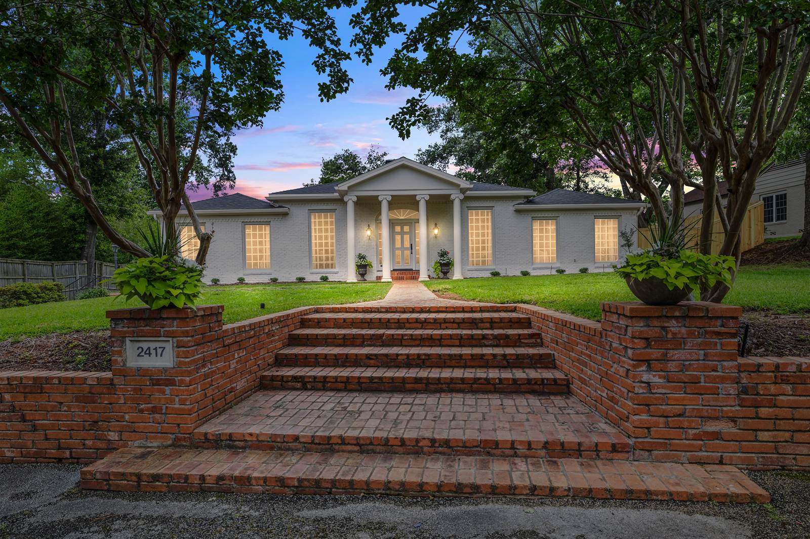 2417 Old Bullard Rd, Tyler, TX 75701