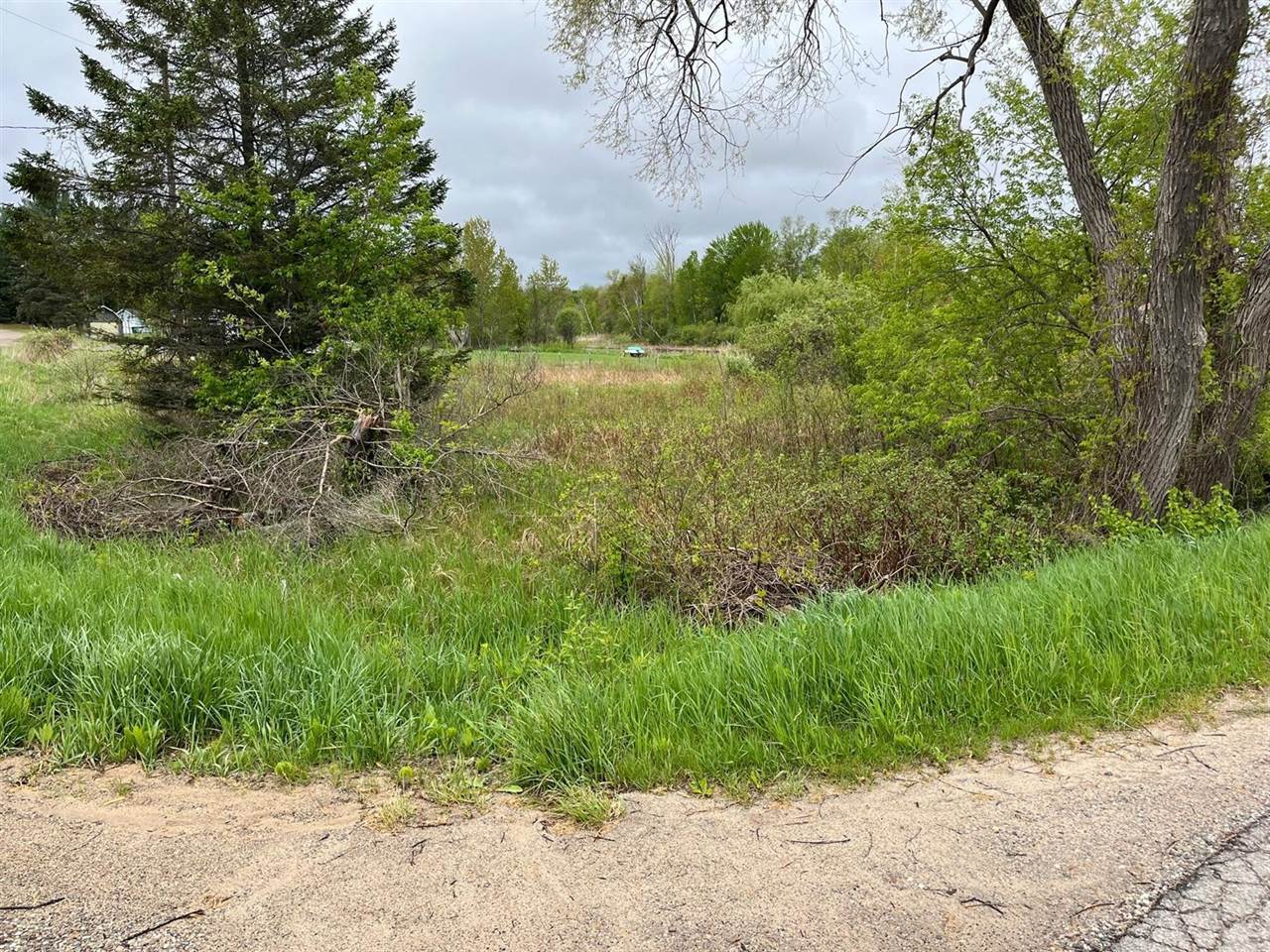 5 & 6 Elm Drive, West Branch, MI 48661