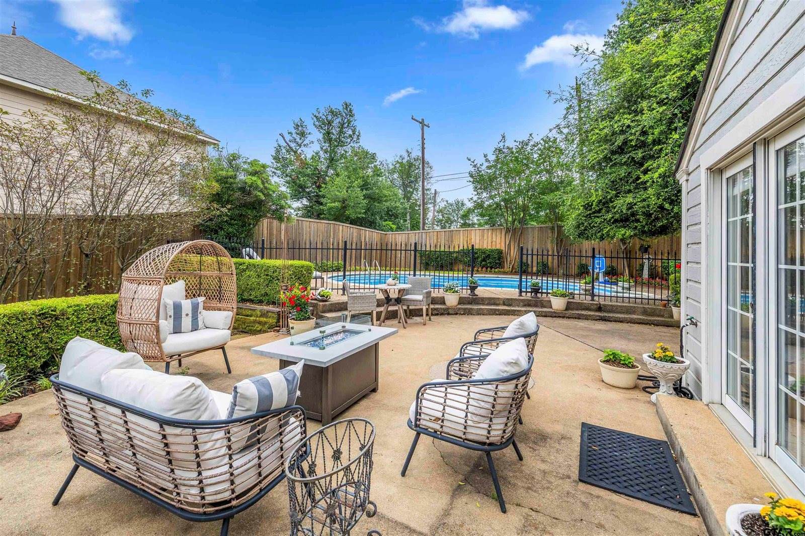 400 E Third St., Tyler, TX 75701