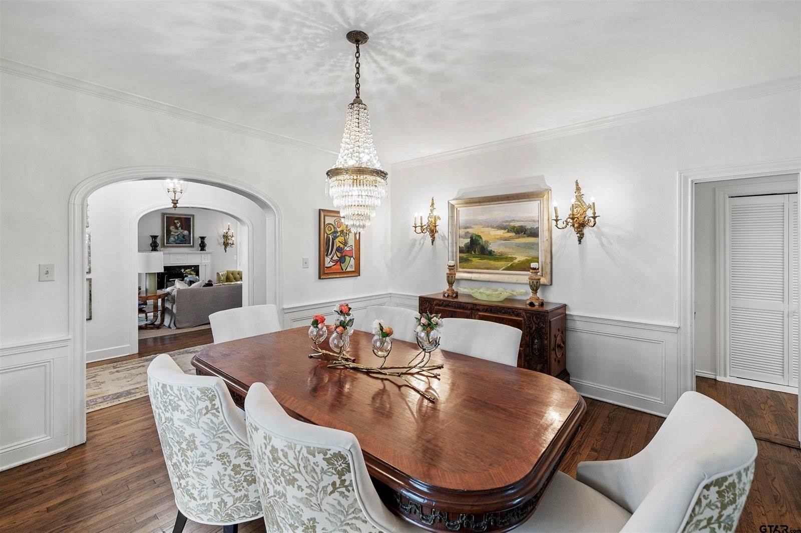 400 E Third St., Tyler, TX 75701