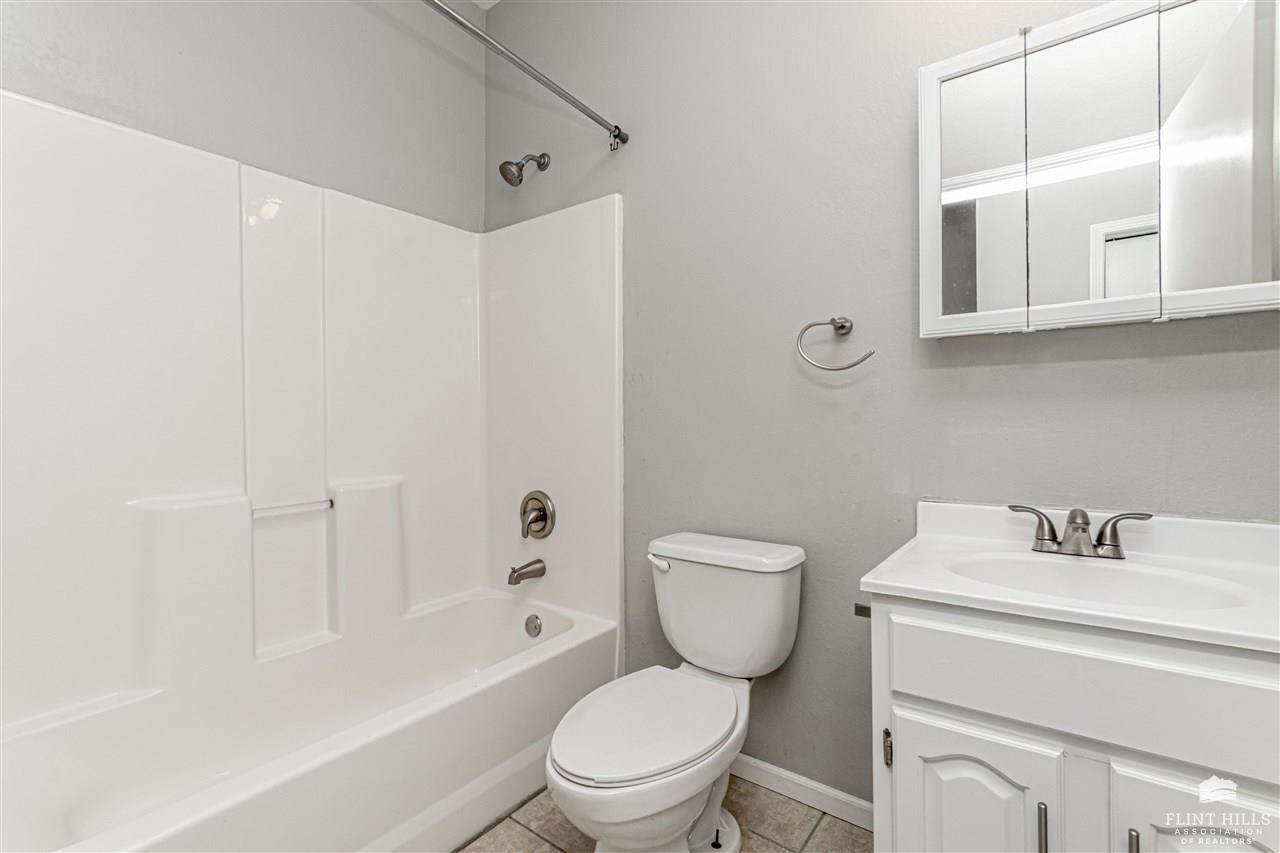 623 West 12th Street, Junction City, KS 66441