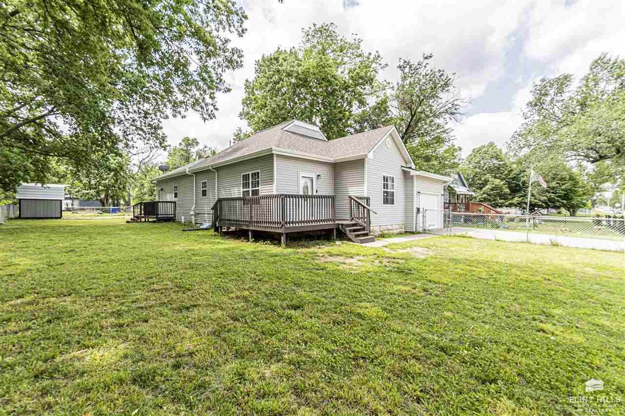 623 West 12th Street, Junction City, KS 66441