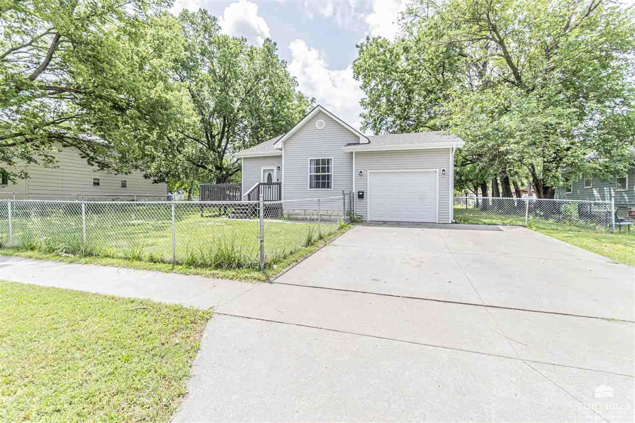 623 West 12th Street, Junction City, KS 66441