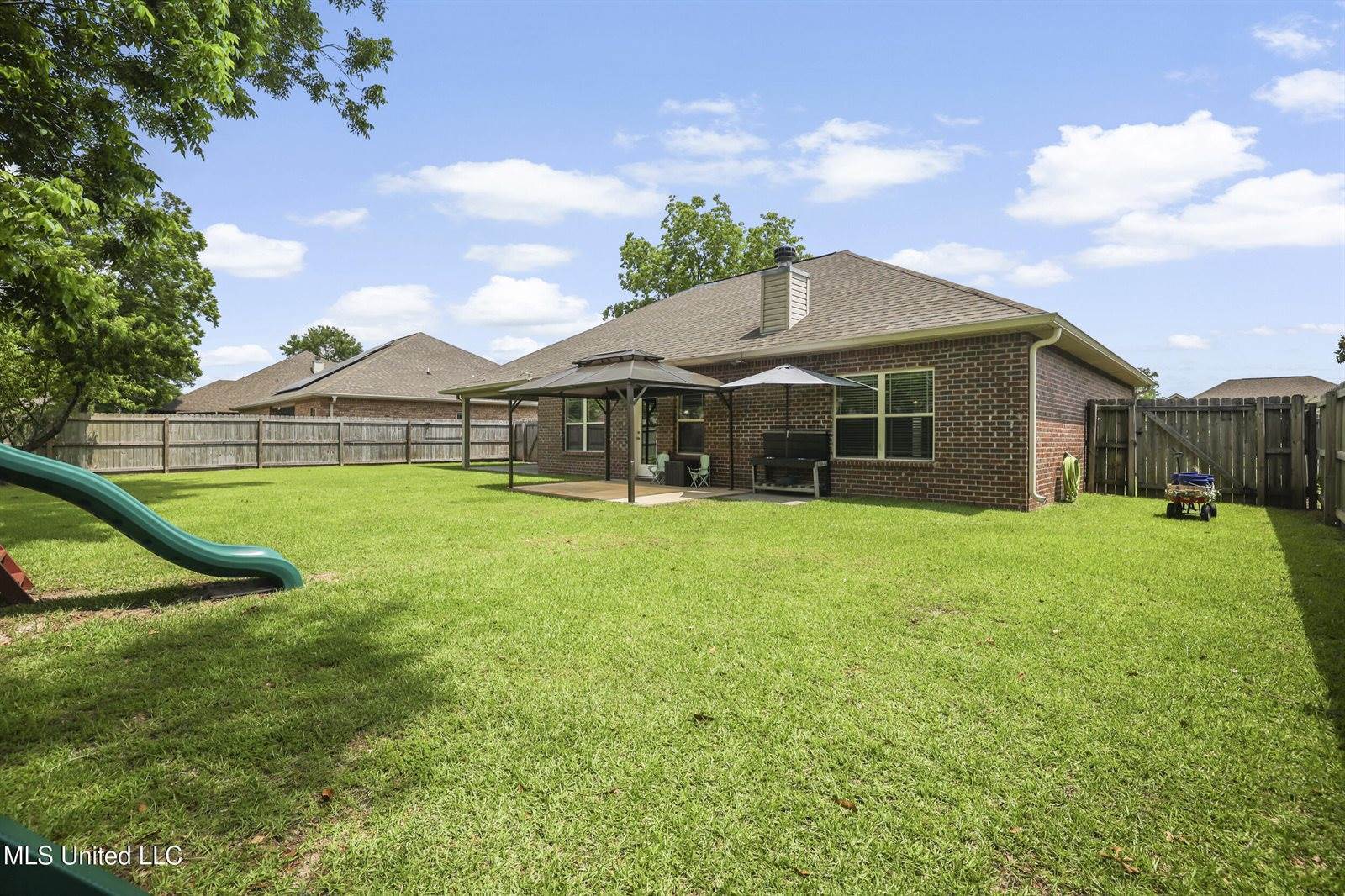 13111 Hawthorn Drive, Biloxi, MS 39532