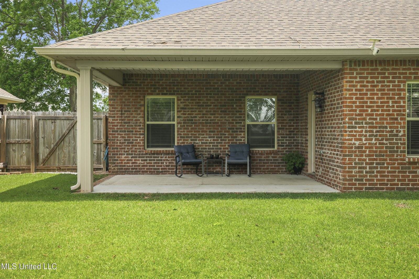 13111 Hawthorn Drive, Biloxi, MS 39532