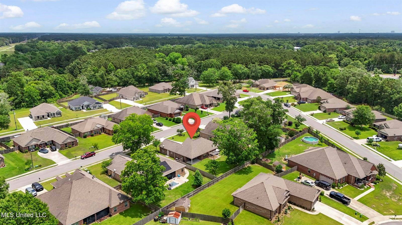 13111 Hawthorn Drive, Biloxi, MS 39532