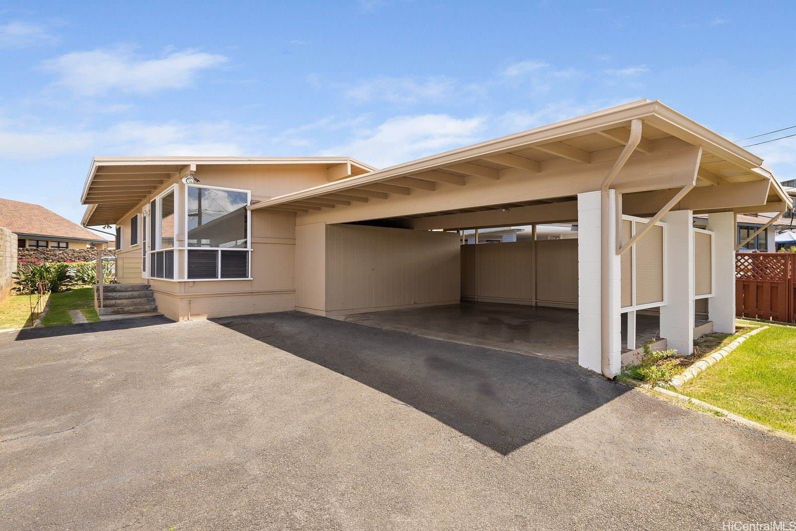 1012 Poepoe Place, Honolulu, HI 96819