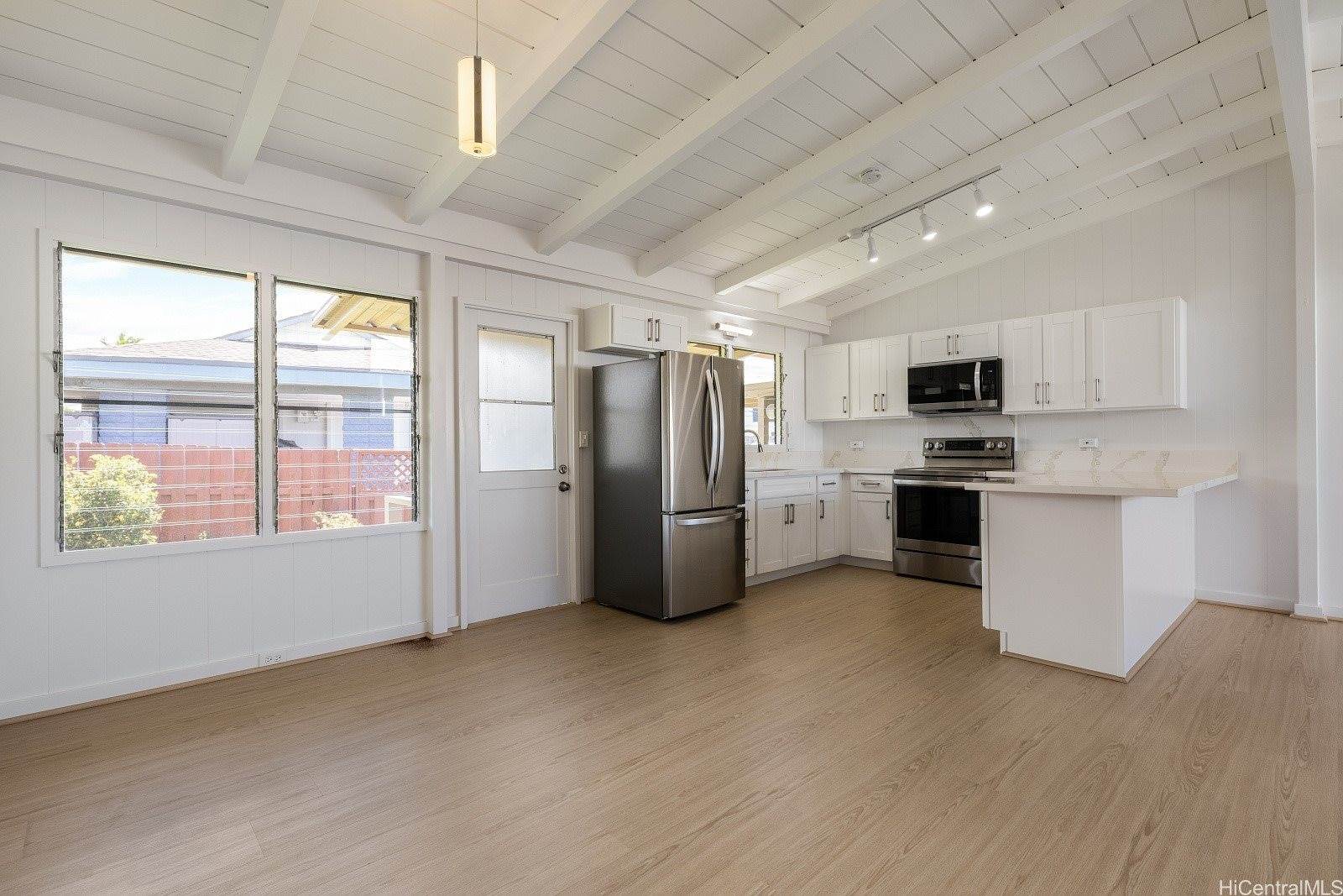 1012 Poepoe Place, Honolulu, HI 96819