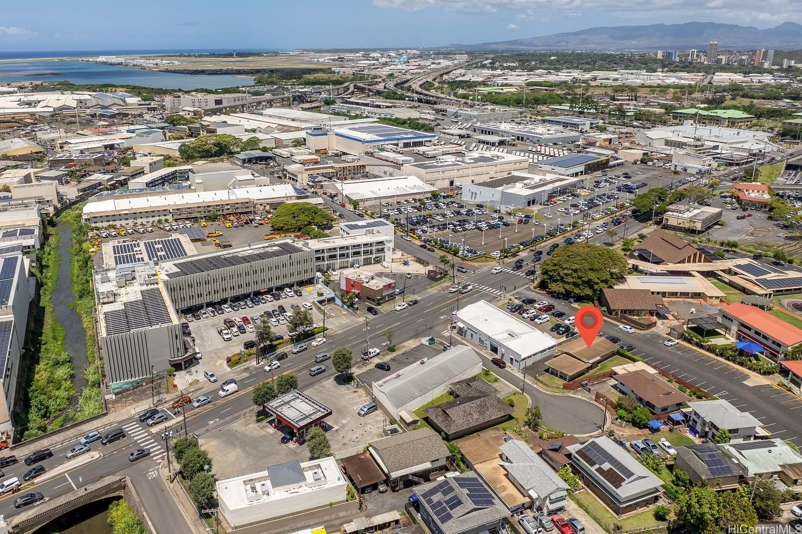 1012 Poepoe Place, Honolulu, HI 96819