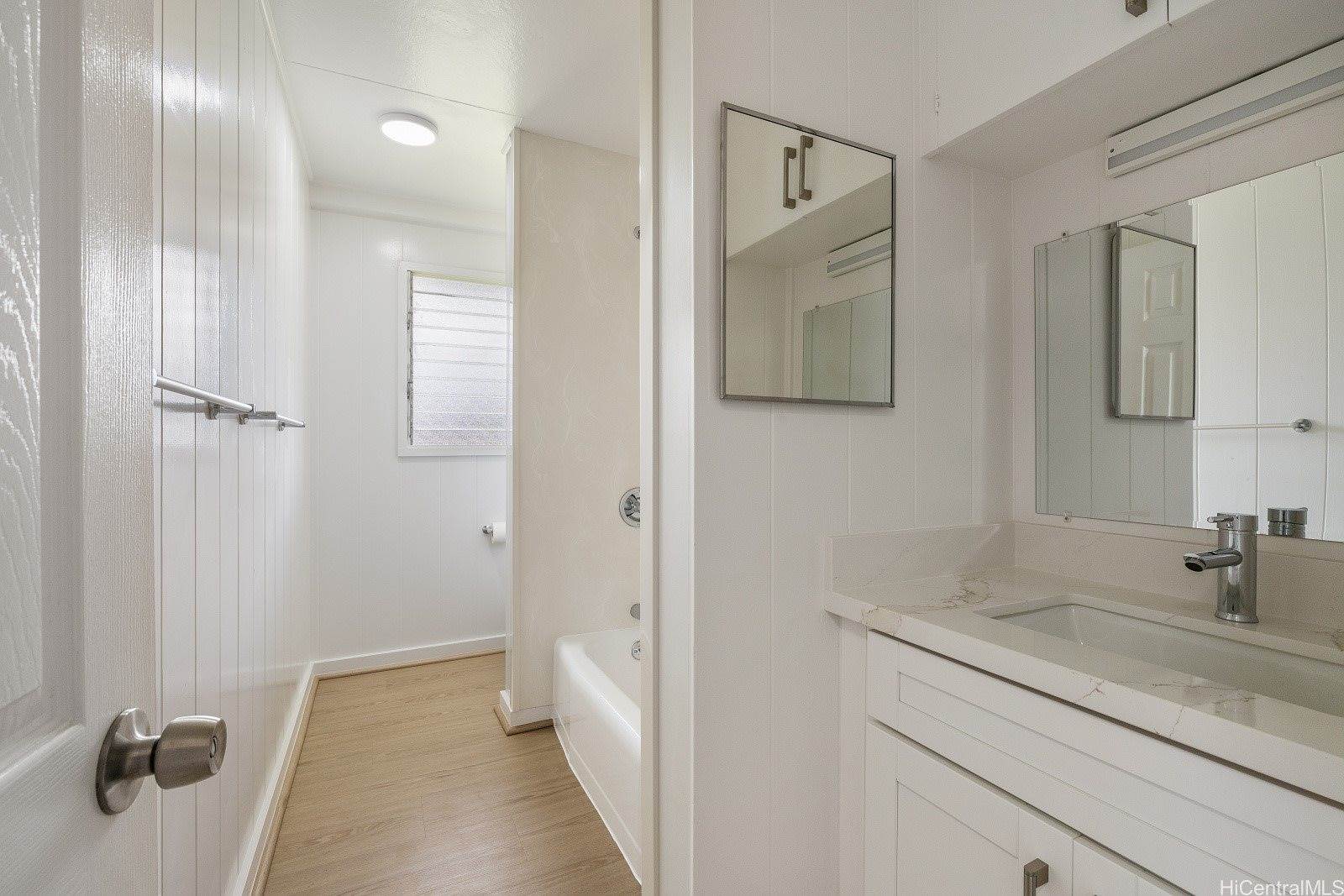 1012 Poepoe Place, Honolulu, HI 96819