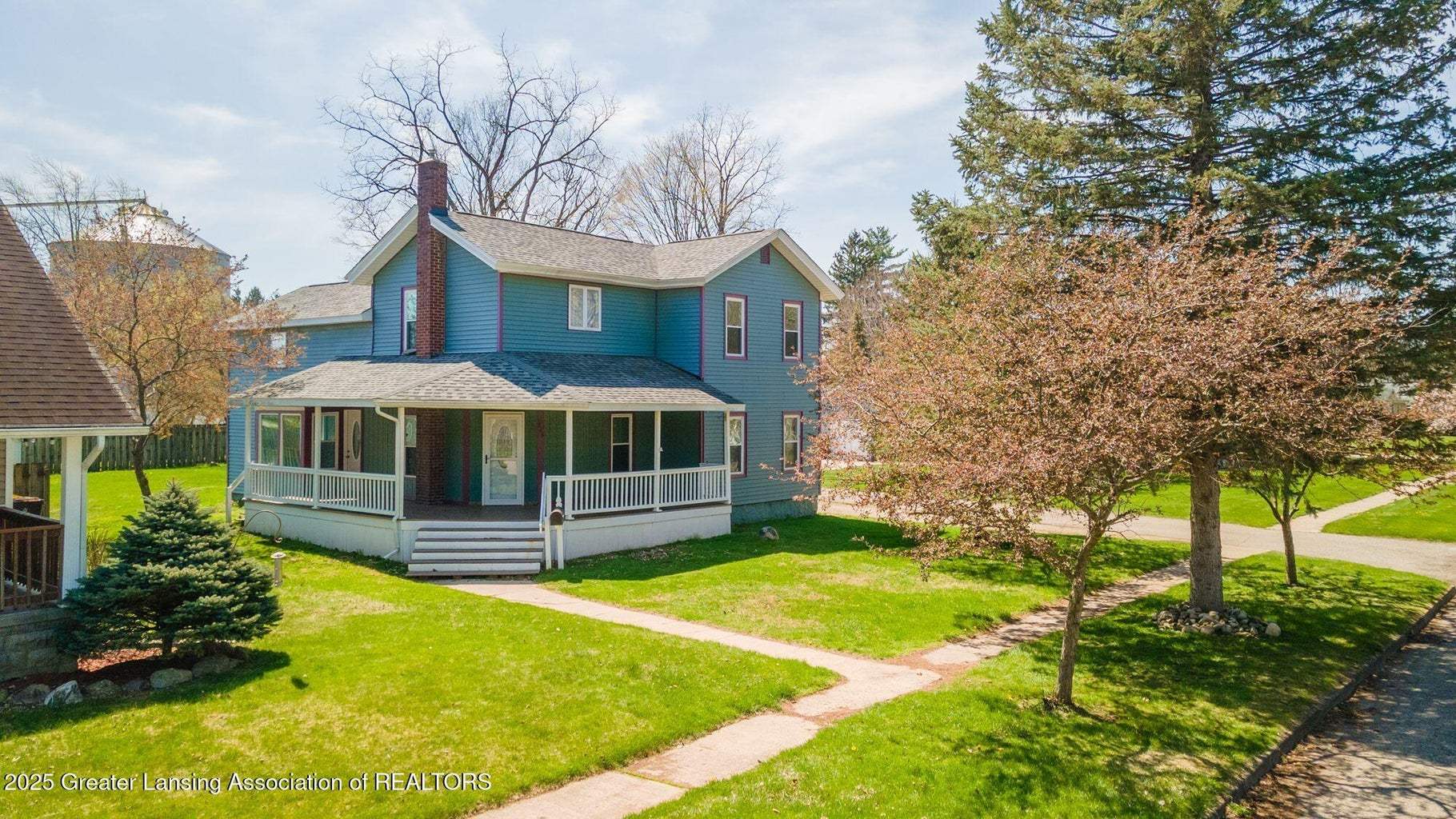 309 W Plain Street, Eaton Rapids, MI 48827