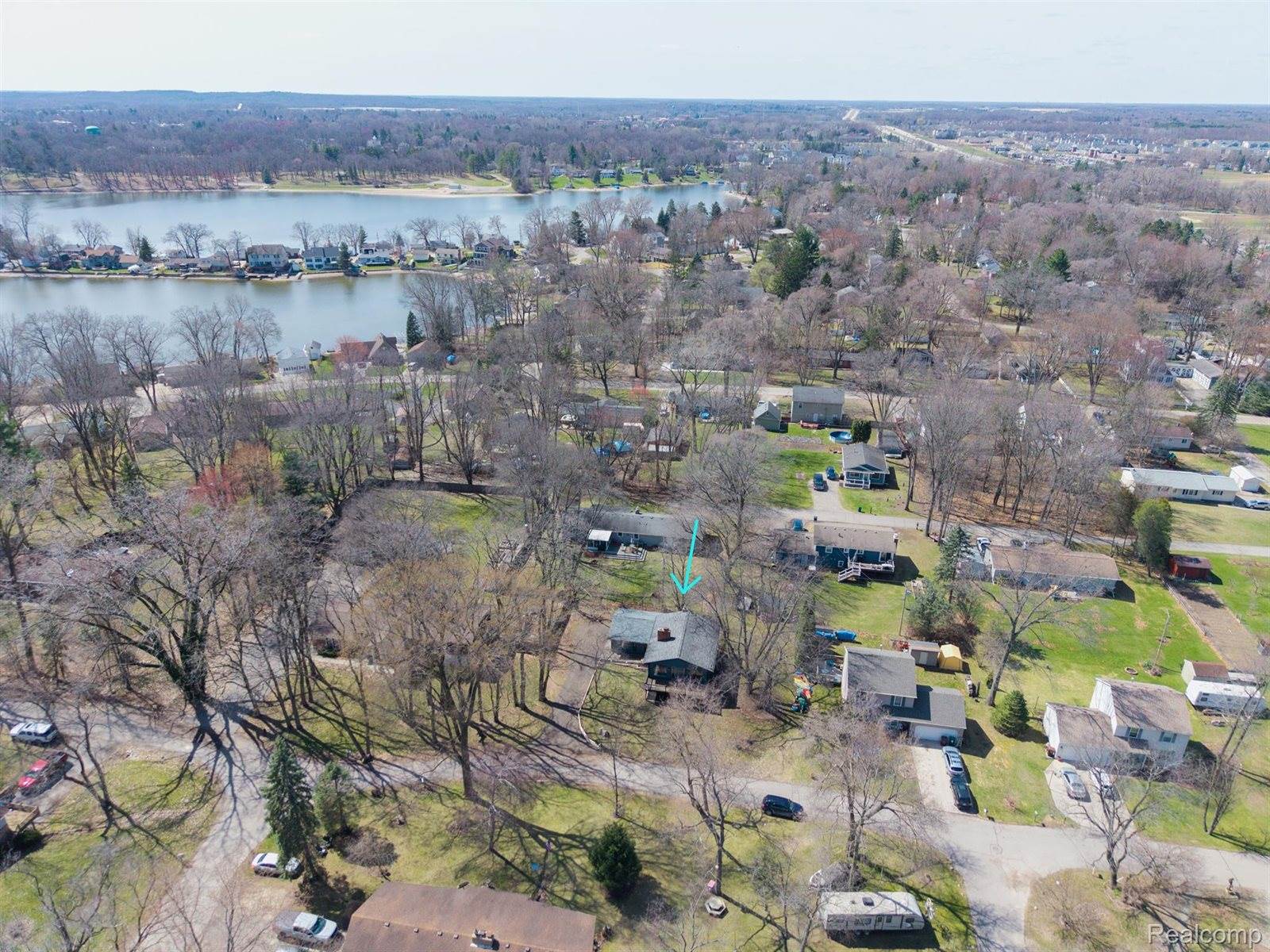 1379 Roberta Court, OceolaTownship_Livingston, MI 48843