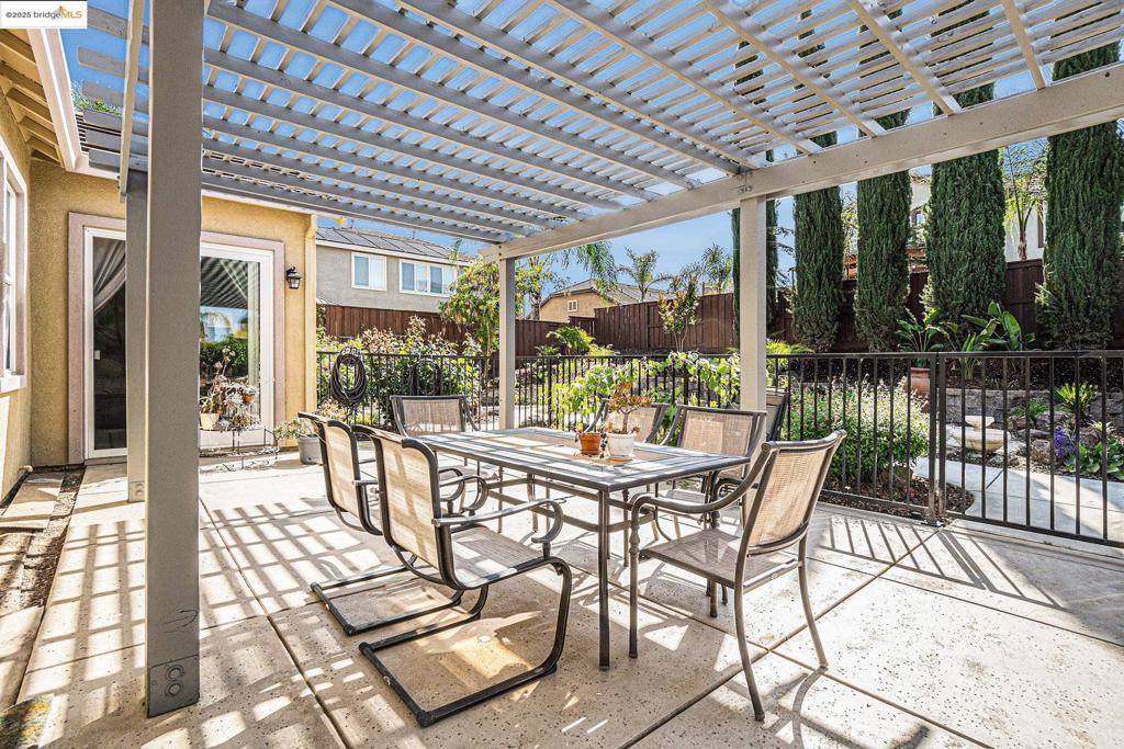 113 Little Ranch Circle, Oakley, CA 94561