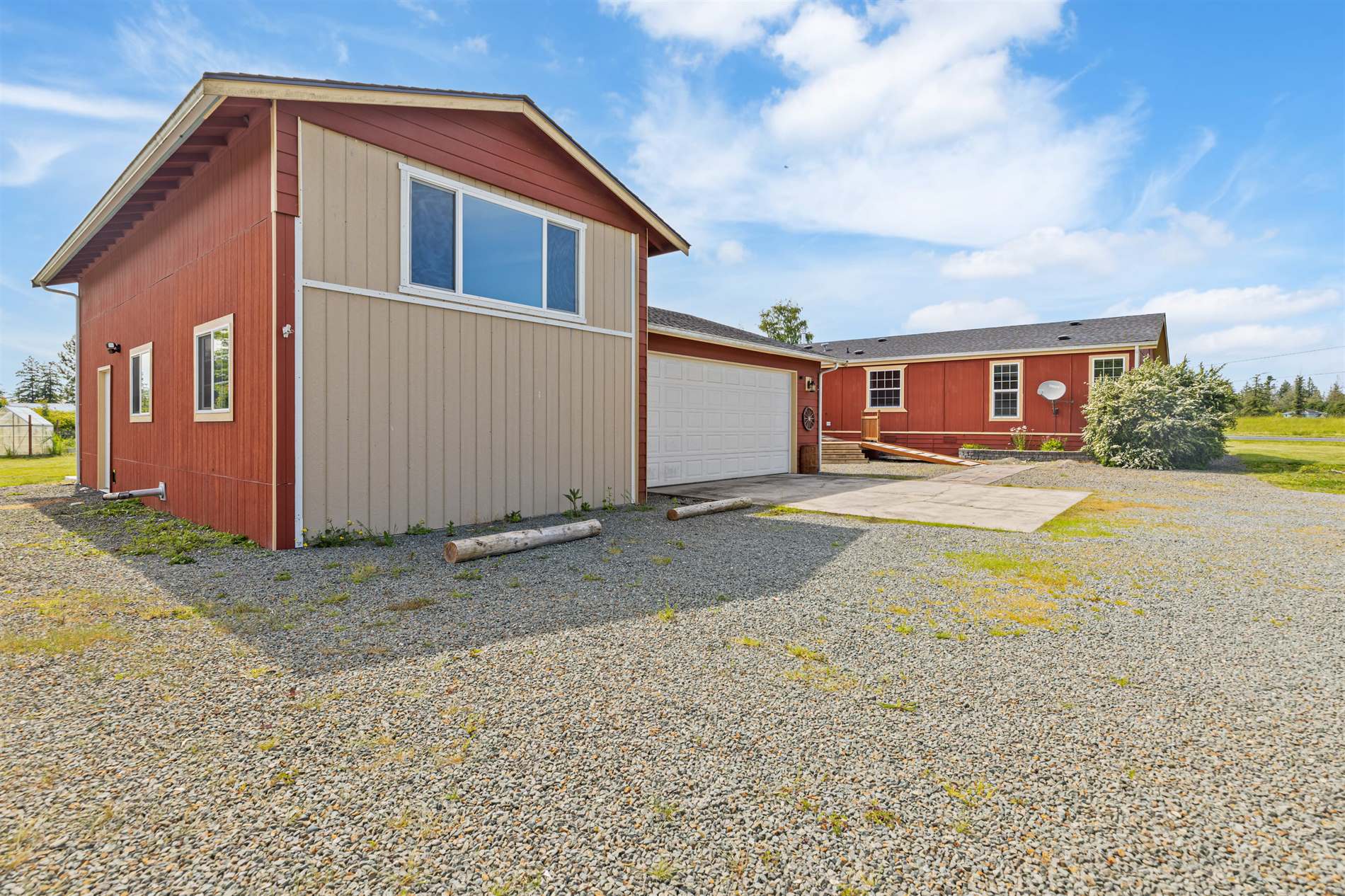 13640 Bayview Rd, Mount Vernon, WA 98273