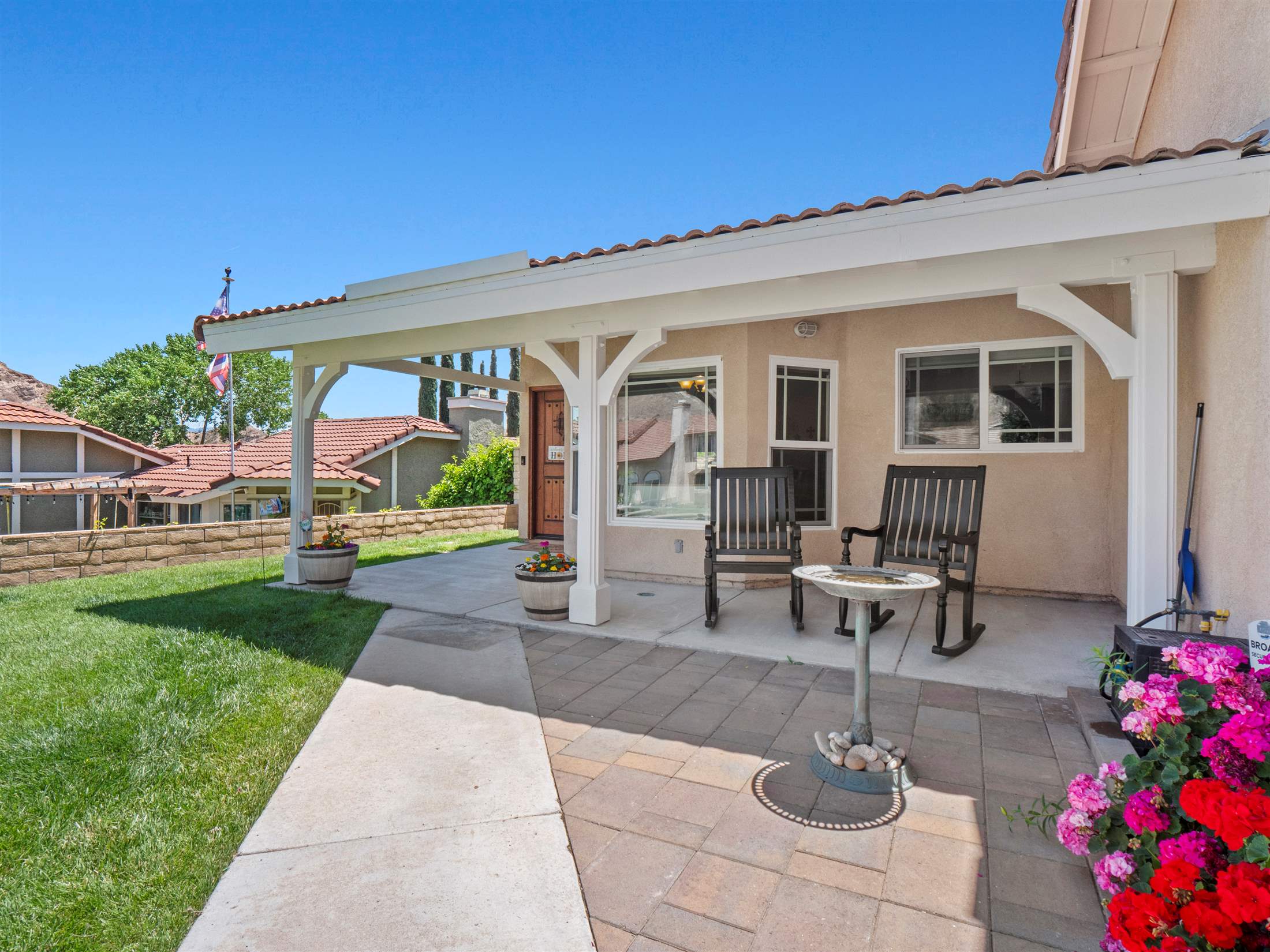 15242 Poppy Meadow St, Canyon Country, CA 91387