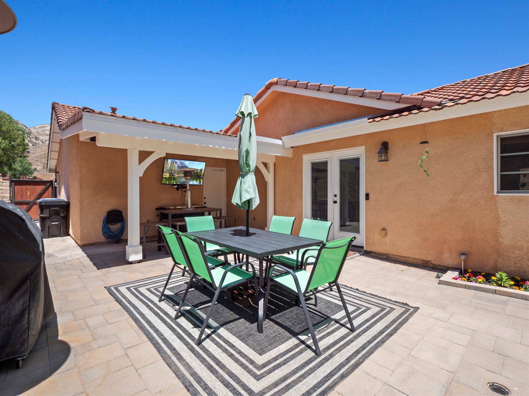 15242 Poppy Meadow St, Canyon Country, CA 91387