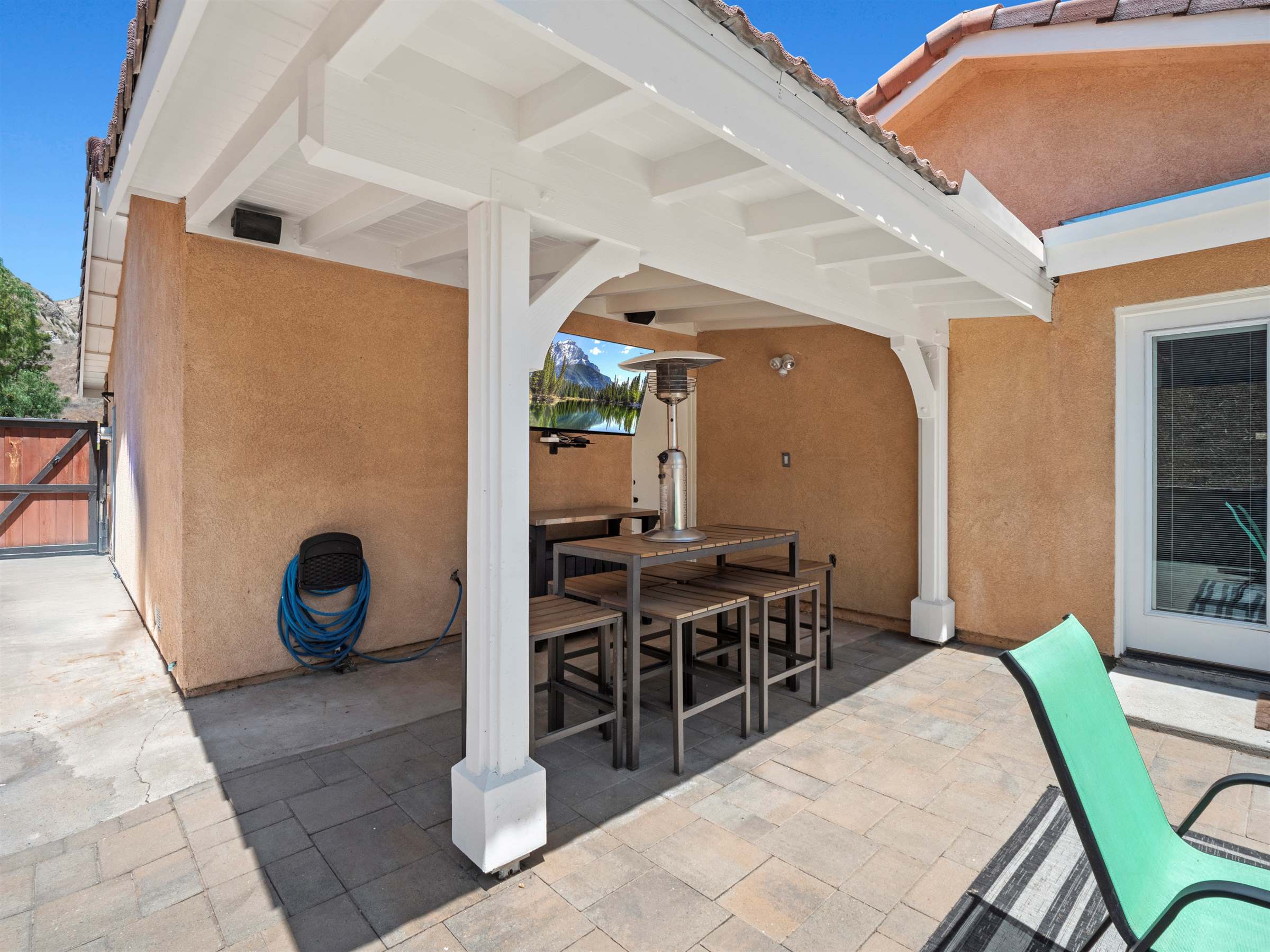 15242 Poppy Meadow St, Canyon Country, CA 91387