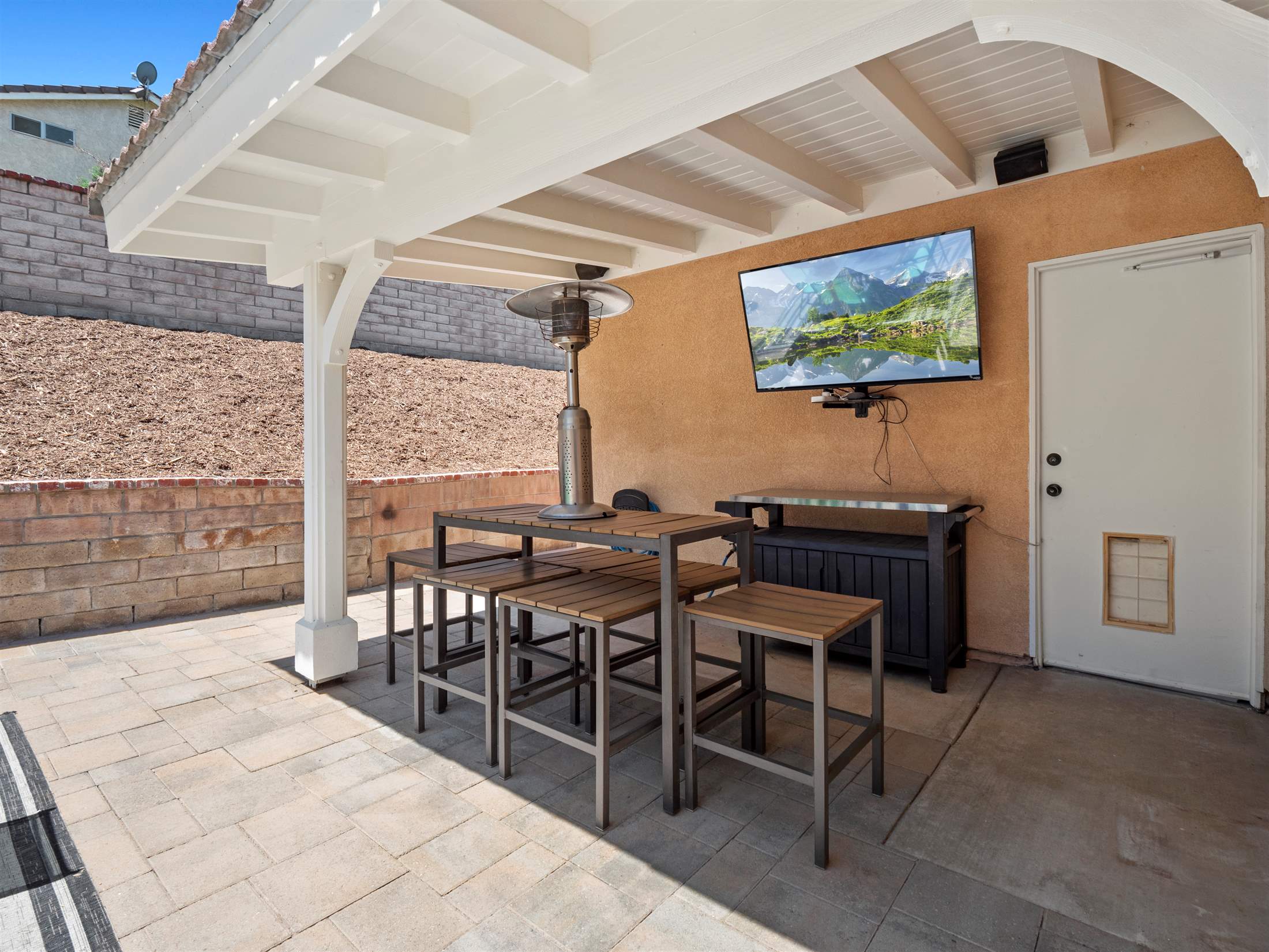 15242 Poppy Meadow St, Canyon Country, CA 91387