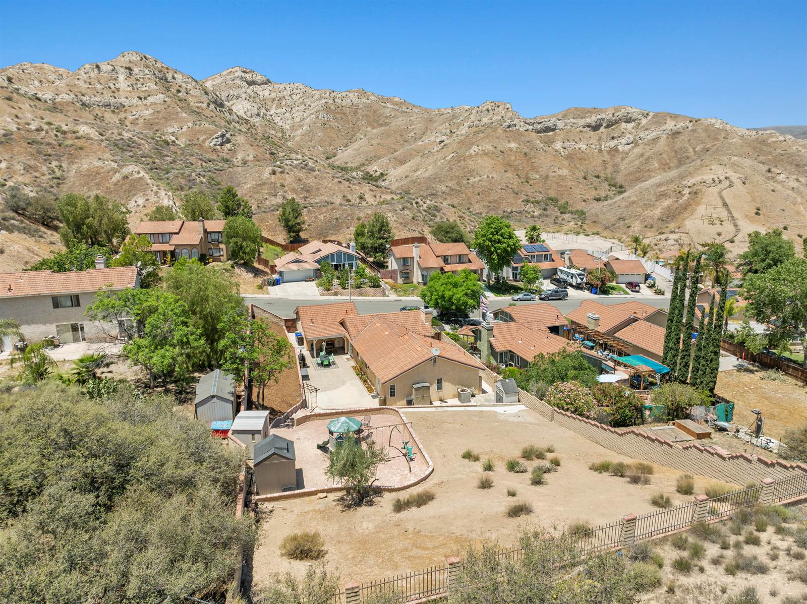 15242 Poppy Meadow St, Canyon Country, CA 91387