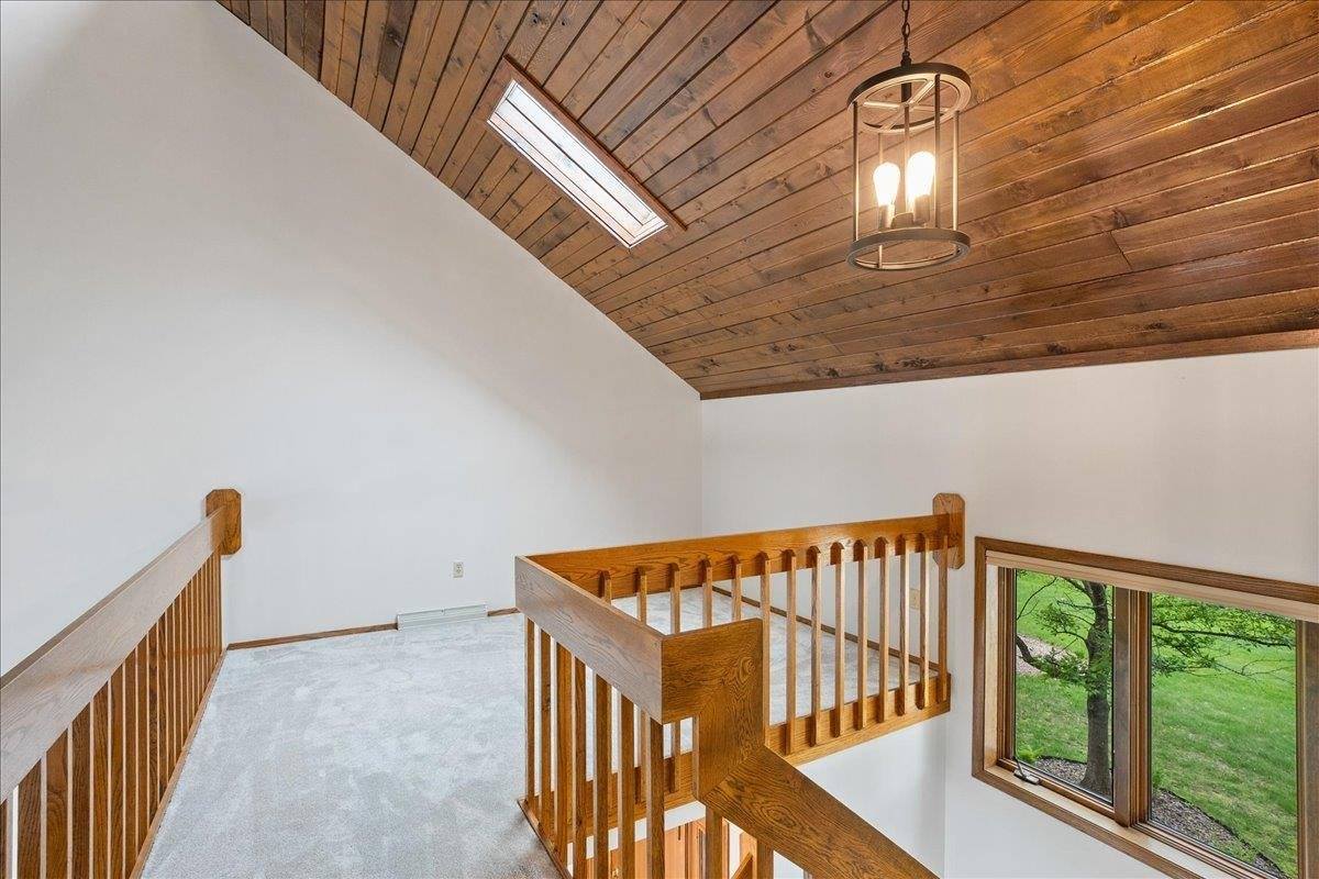 1000 W Chapel Street, Marshfield, WI 54449