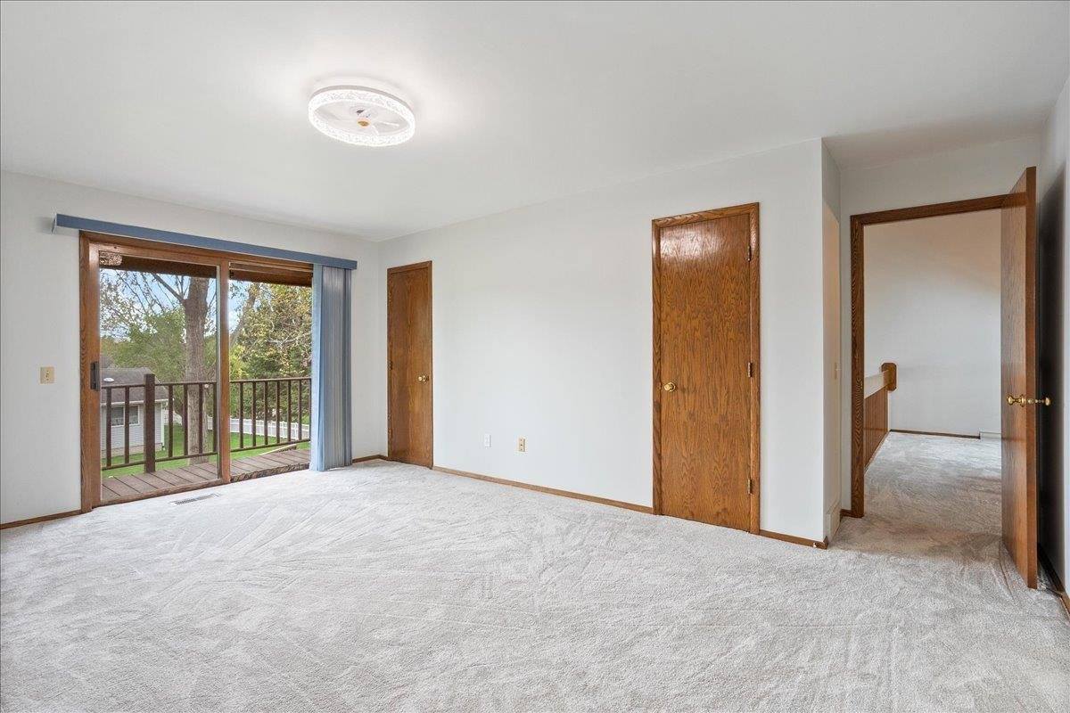 1000 W Chapel Street, Marshfield, WI 54449