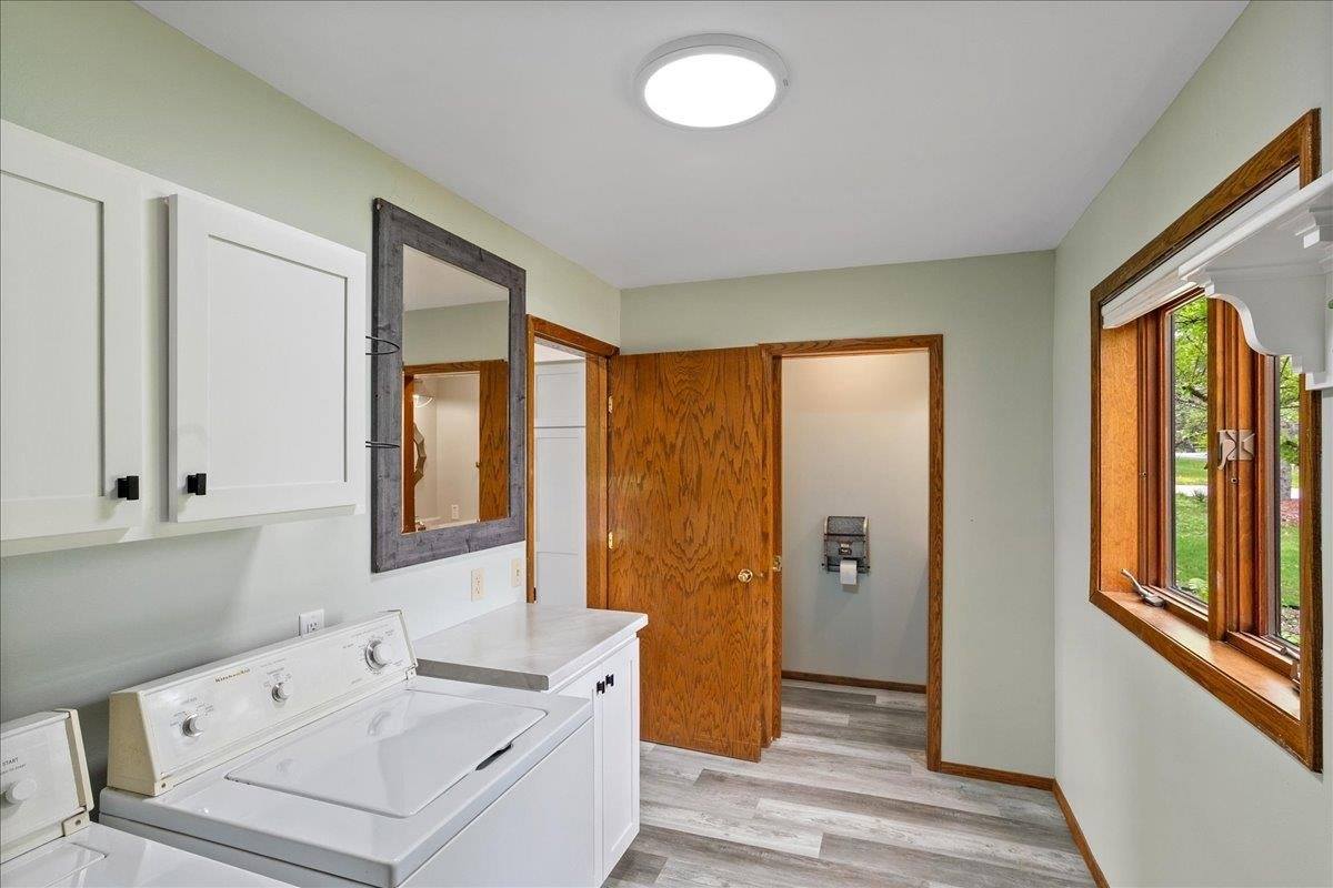 1000 W Chapel Street, Marshfield, WI 54449