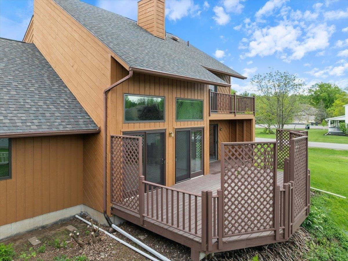 1000 W Chapel Street, Marshfield, WI 54449