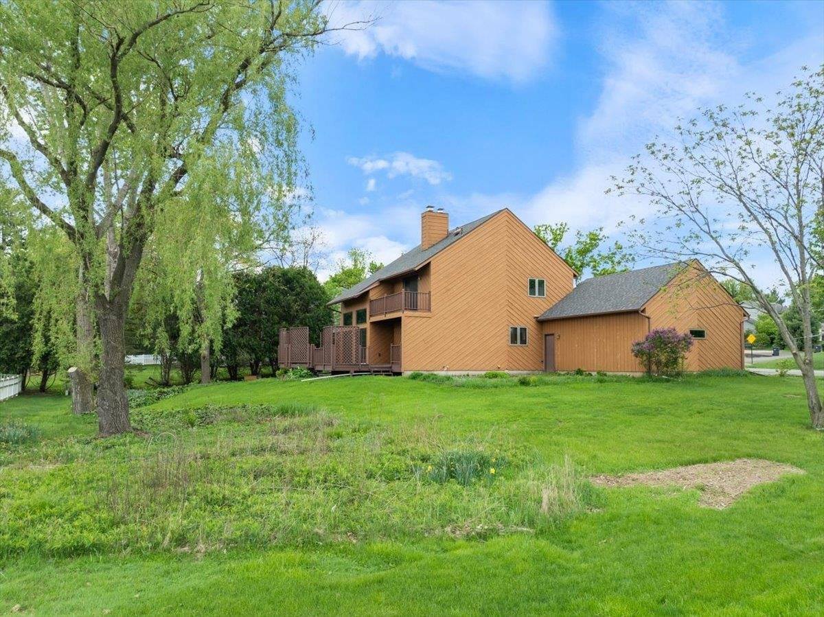 1000 W Chapel Street, Marshfield, WI 54449