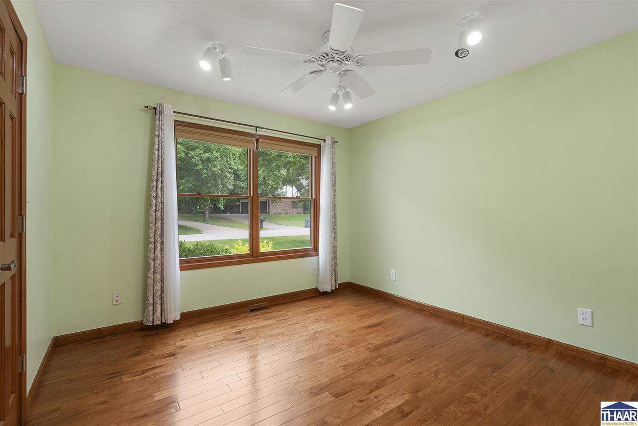 2987 Winthrop, Terre Haute, IN 47803