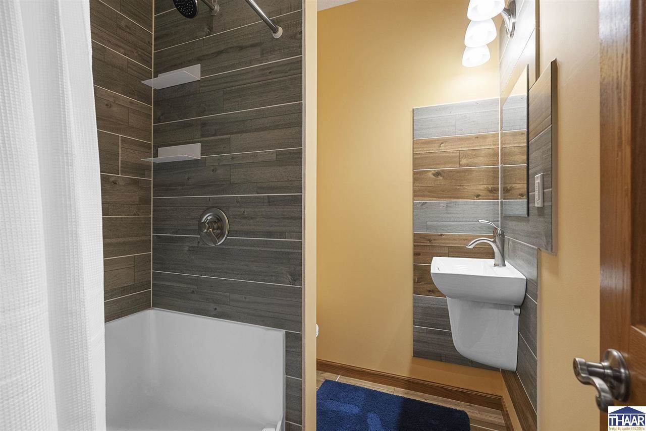 2987 Winthrop, Terre Haute, IN 47803